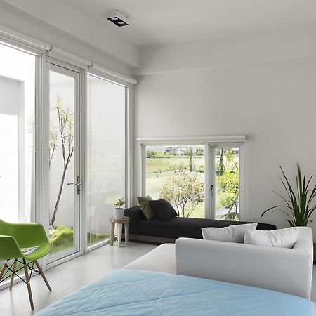 Water House Apartman Yilan Kültér fotó